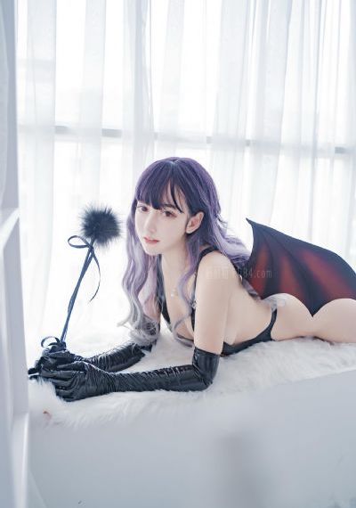 9孩岁女www免费观看_720免费在线观看