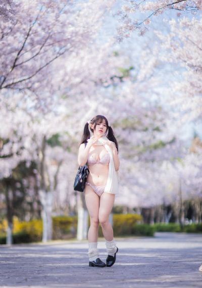 四虎精品免费视频_DVD在线观看高清